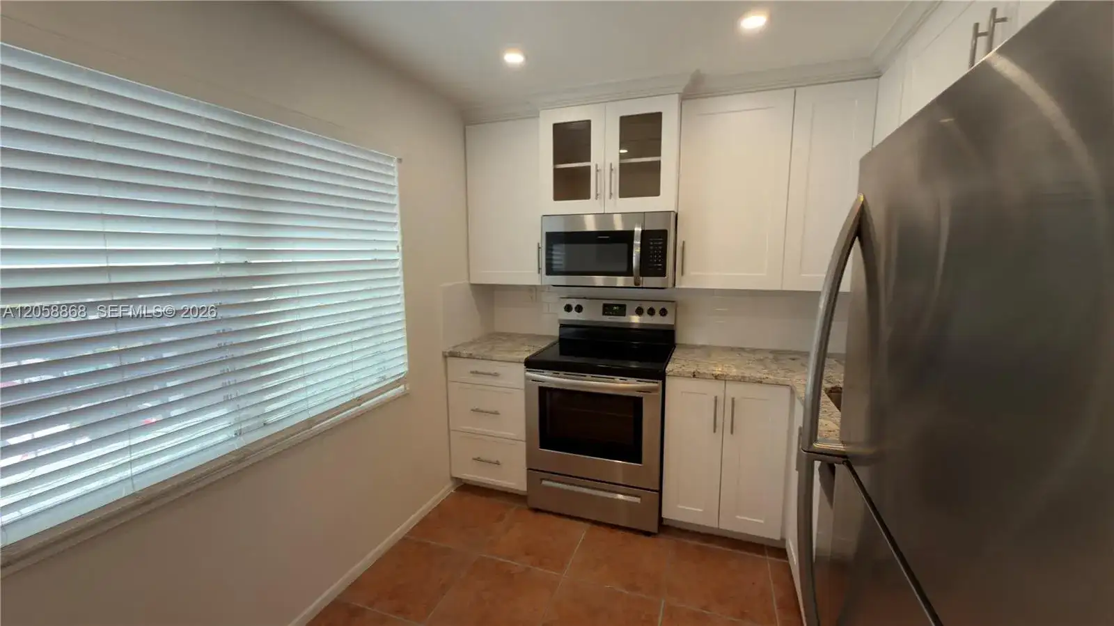 2900 NW 48th Ter # 310, Lauderdale Lakes FL 33313 photo 4
