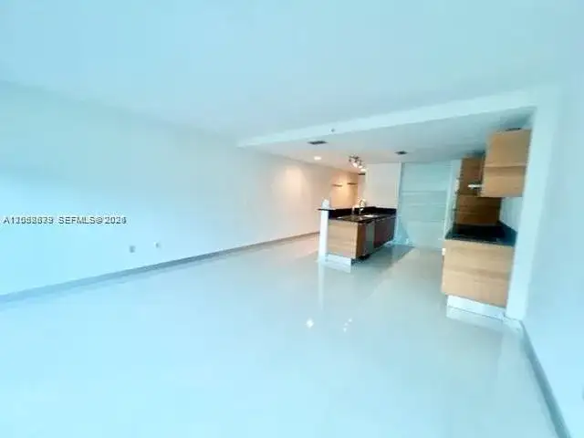 2950 NE 188th St # 231, Aventura FL 33180 photo 3