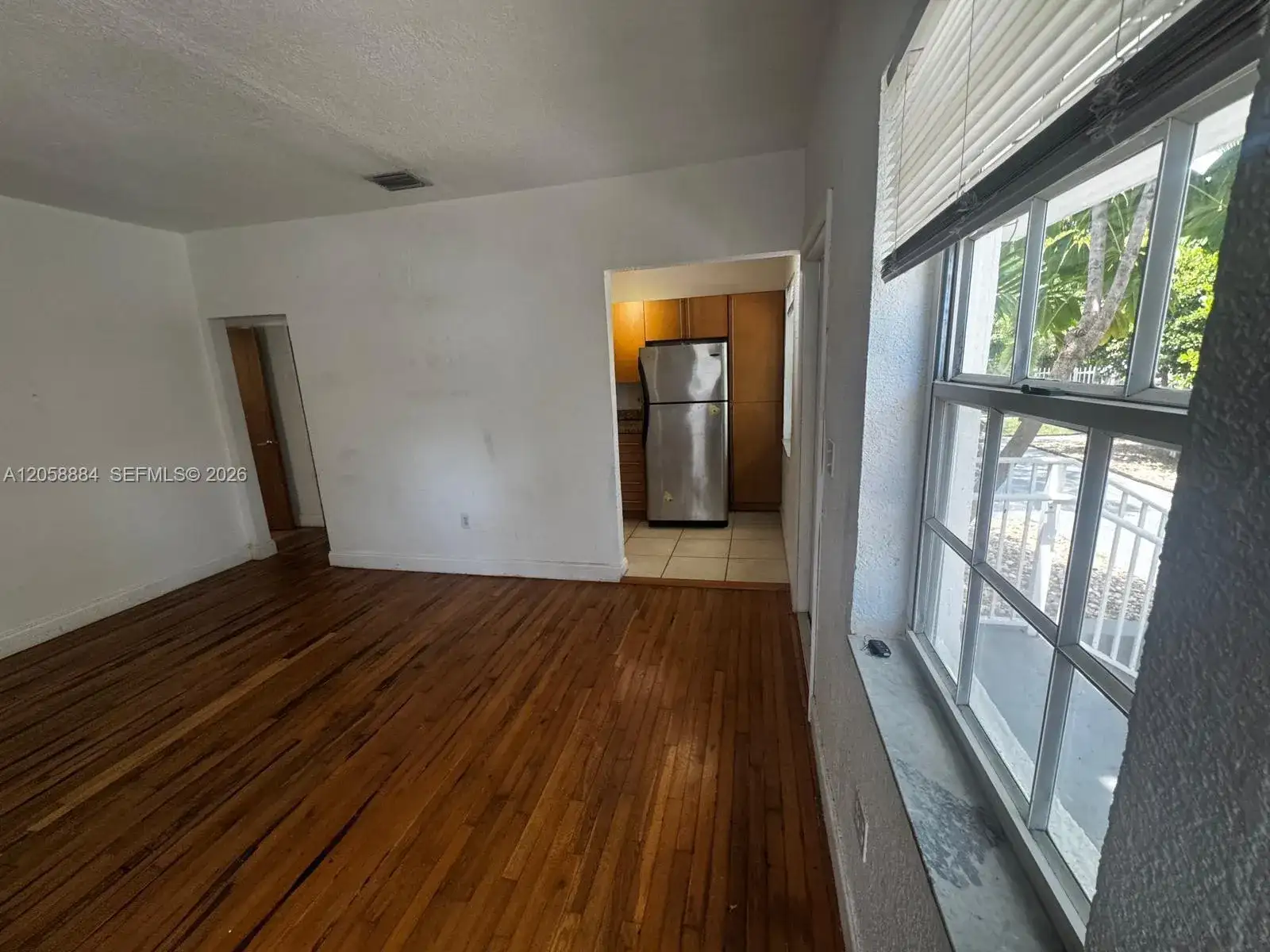 8335 Crespi Blvd # 2, Miami Beach FL 33141 photo 5