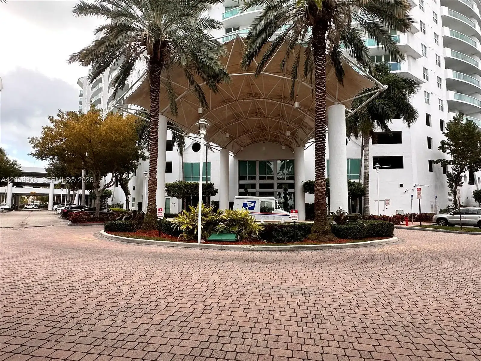 7900 Harbor Island Dr # 1219, North Bay Village FL 33141 photo 3