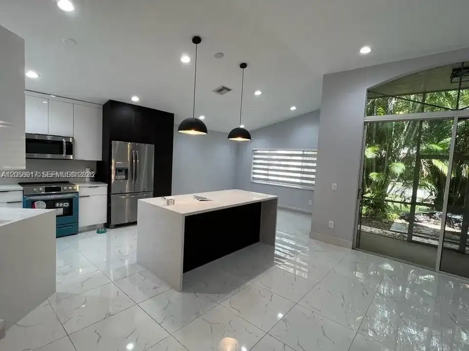 1970 NW 178th Ter # 1, Pembroke Pines FL 33029