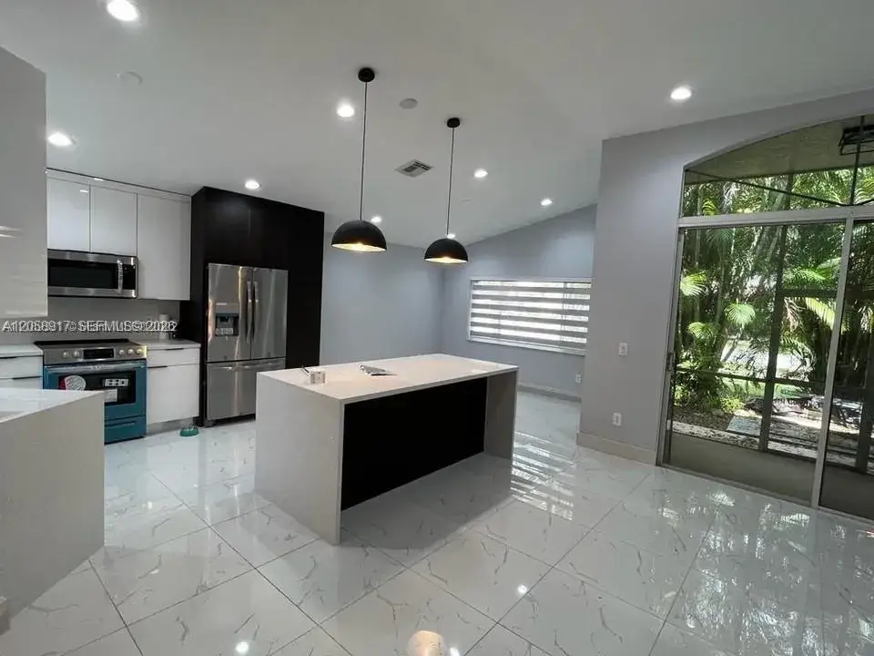 1970 NW 178th Ter # 1, Pembroke Pines FL 33029