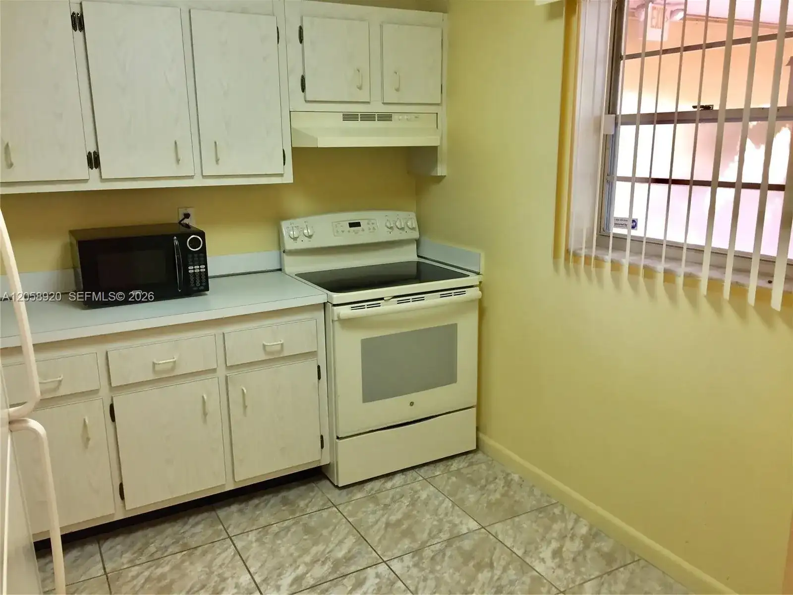 7720 Camino Real # 107, Miami FL 33143 photo 3