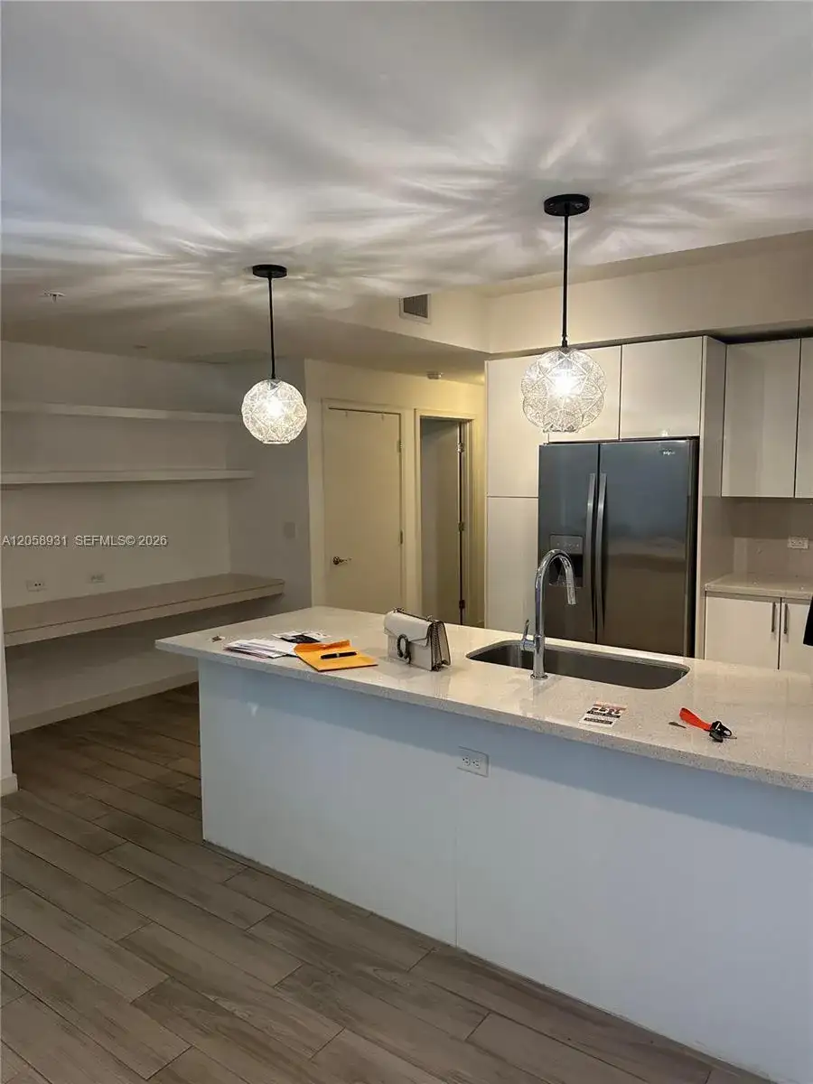 999 SW 1st Ave # 1716, Miami FL 33130 photo 2