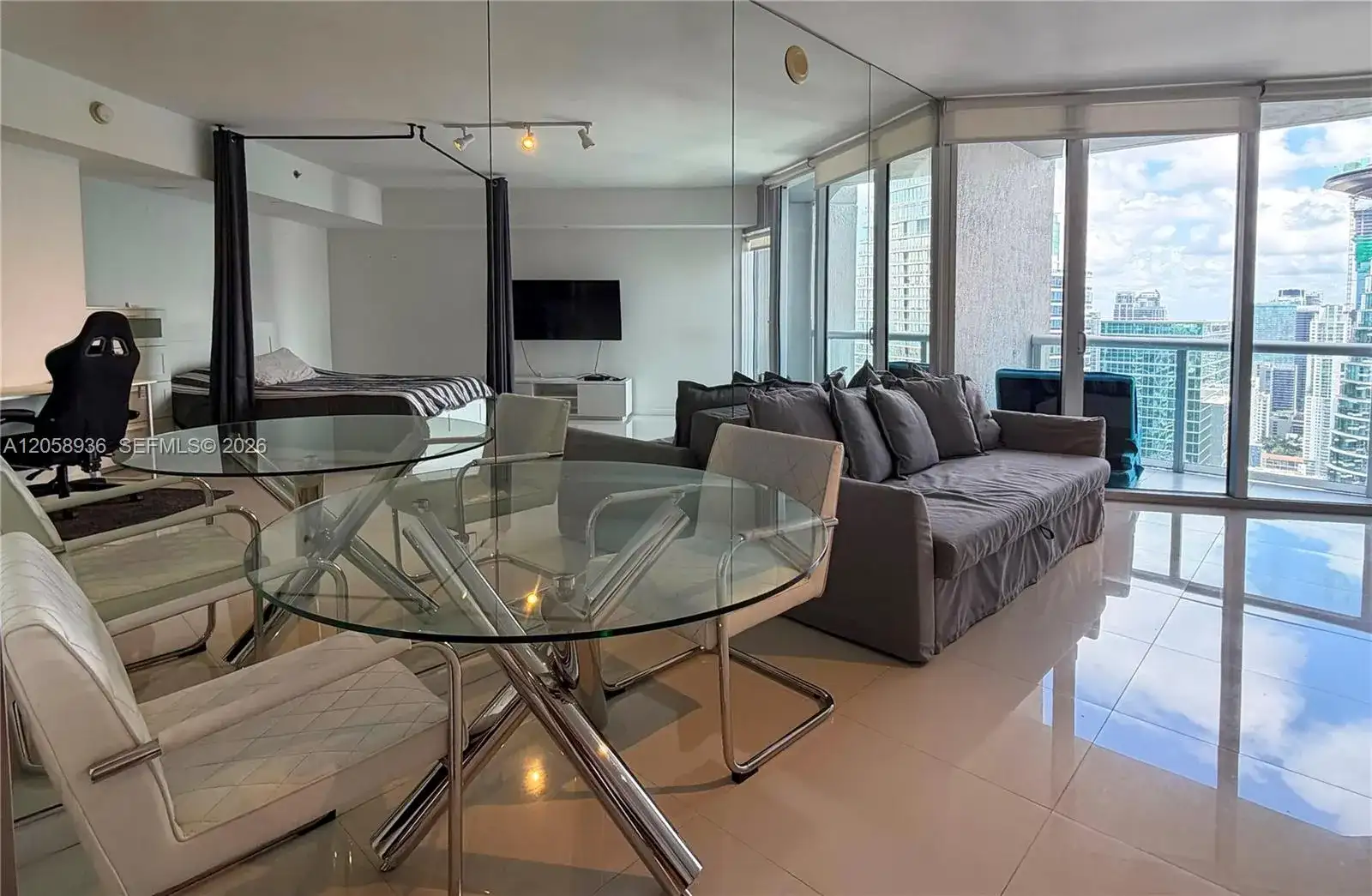 475 Brickell Ave # 5008, Miami FL 33131 photo 3