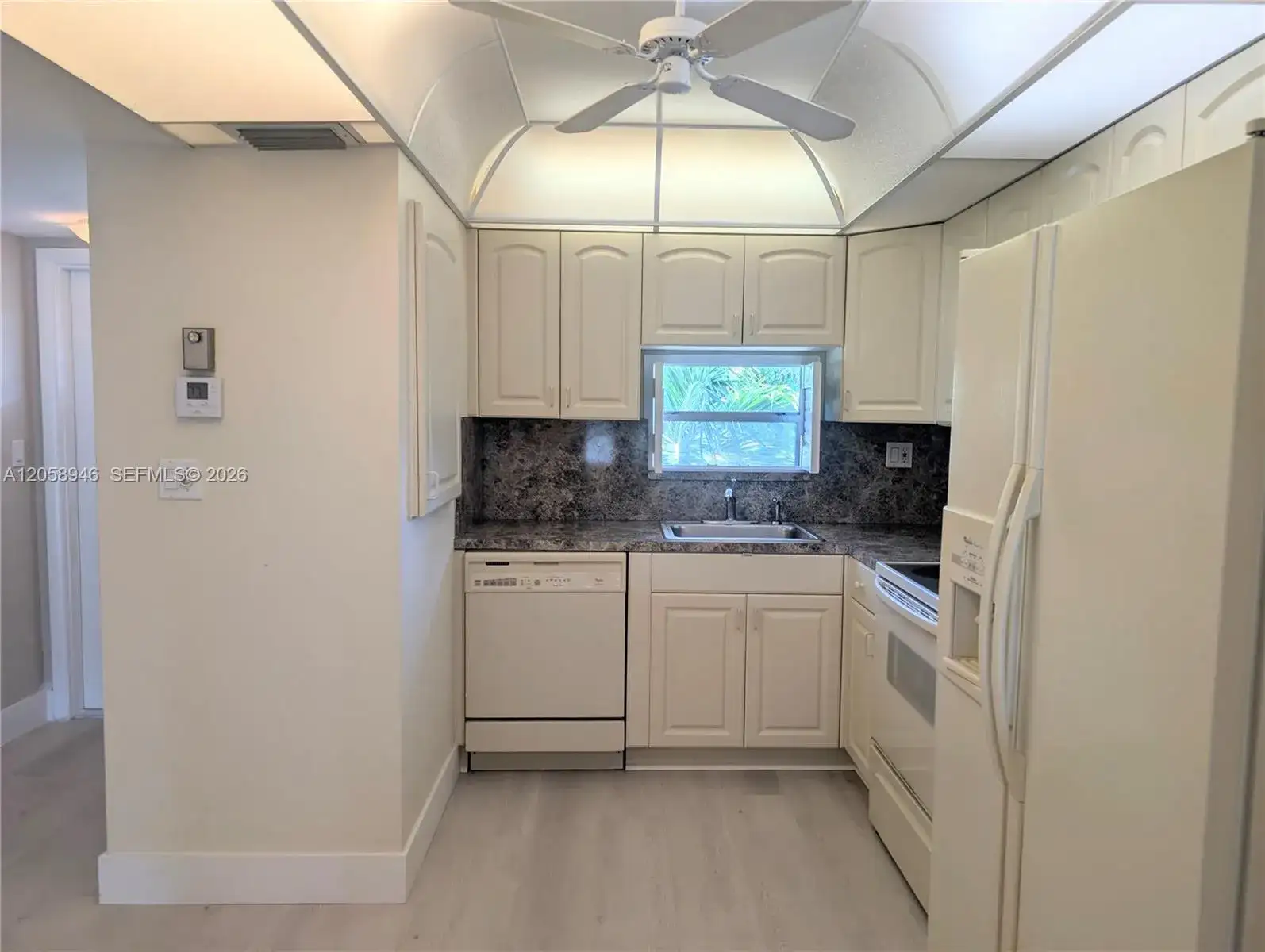 820 S Hollybrook Dr # 303, Pembroke Pines FL 33025 photo 4