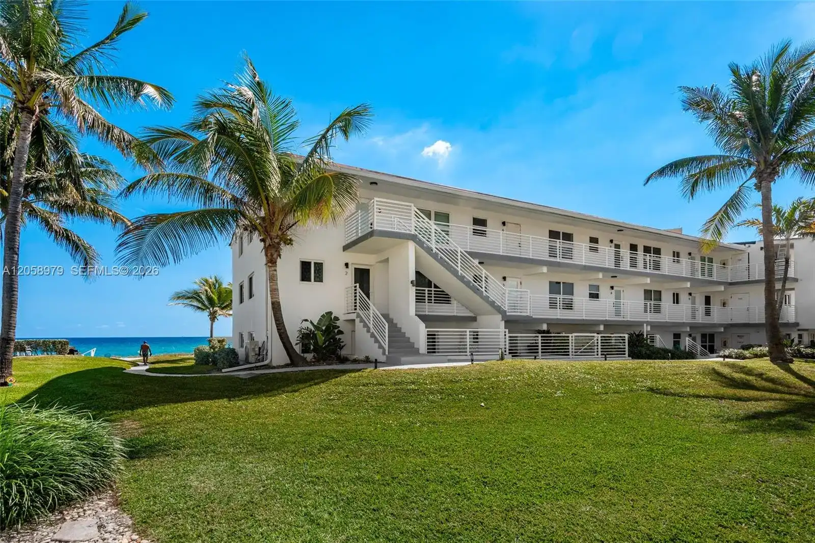 1041 Hillsboro Mile # 2, Hillsboro Beach FL 33062