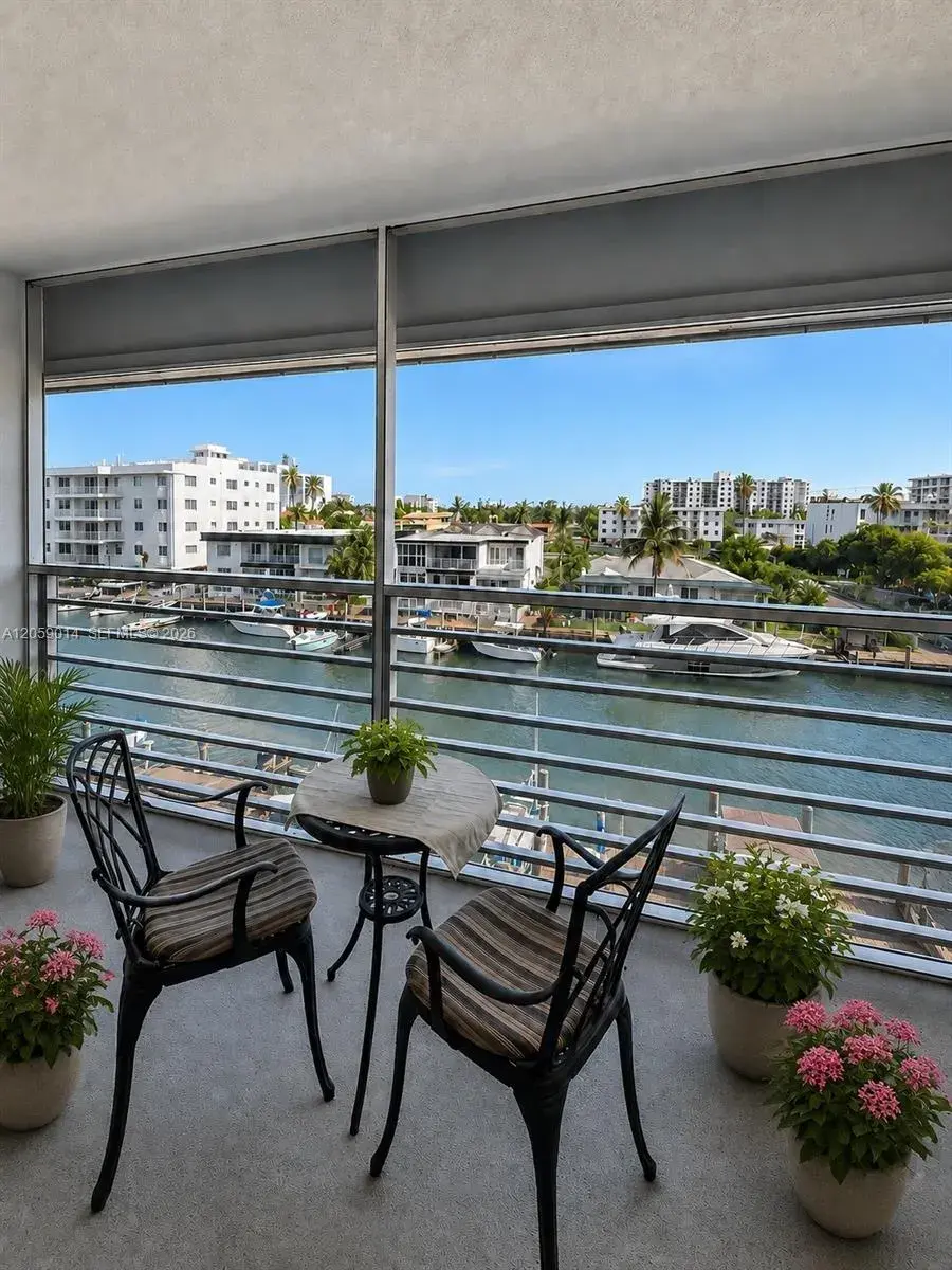 3750 NE 169th St # 409, North Miami Beach FL 33160