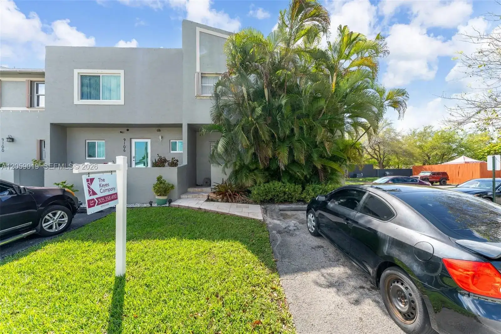 9110 SW 203rd Ter, Cutler Bay FL 33189 photo 4