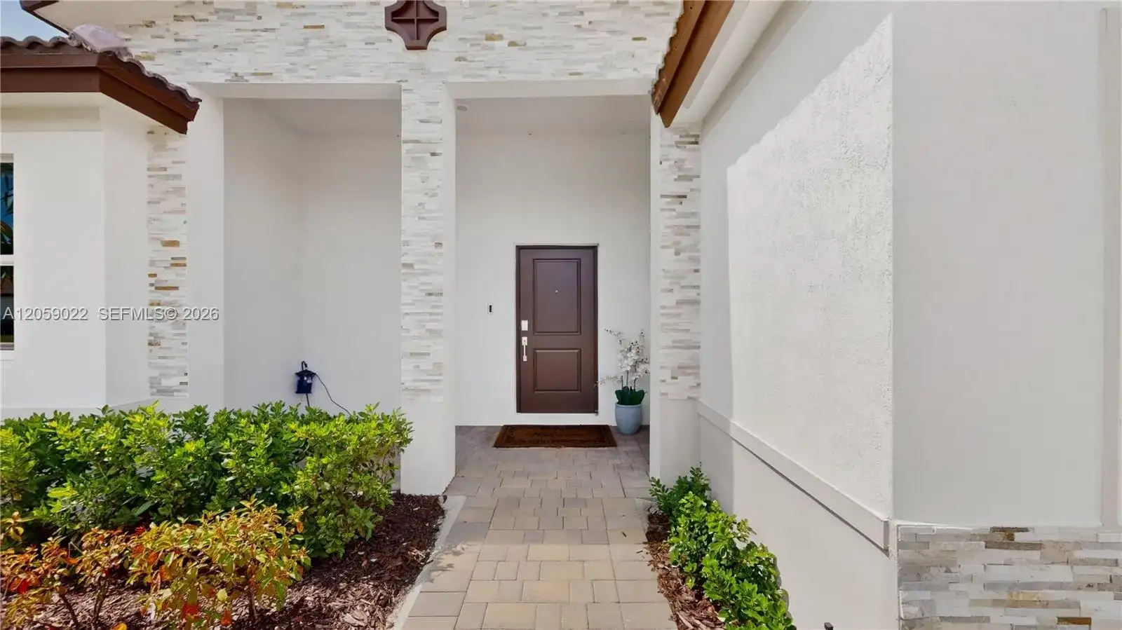 2208 SE 30th St, Homestead FL 33035 photo 4