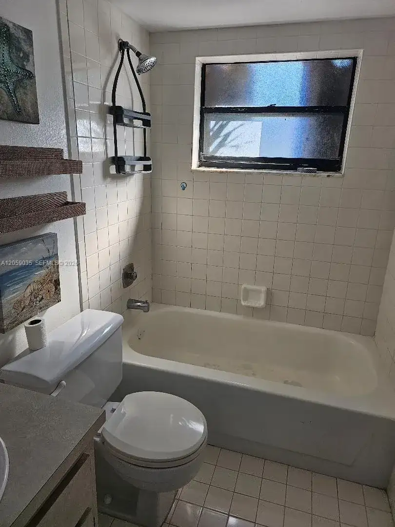2505 W 67th Pl # 27, Hialeah FL 33016 photo 4