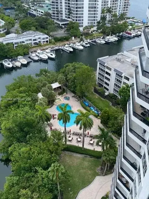3400 NE 192nd St # 1910, Aventura FL 33180