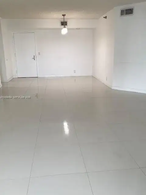 3400 NE 192nd St # 1910, Aventura FL 33180 photo 2