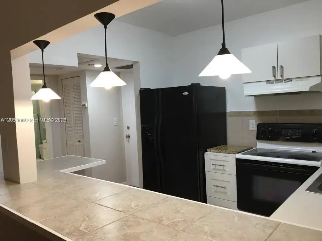 259 S Cypress Rd # 527, Pompano Beach FL 33060 photo 2