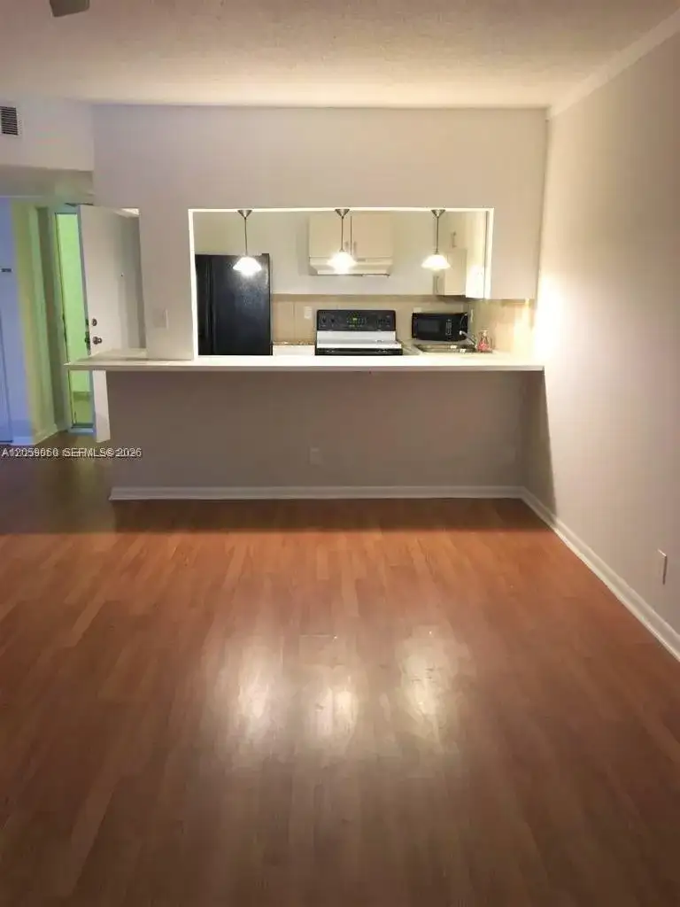 259 S Cypress Rd # 527, Pompano Beach FL 33060 photo 4