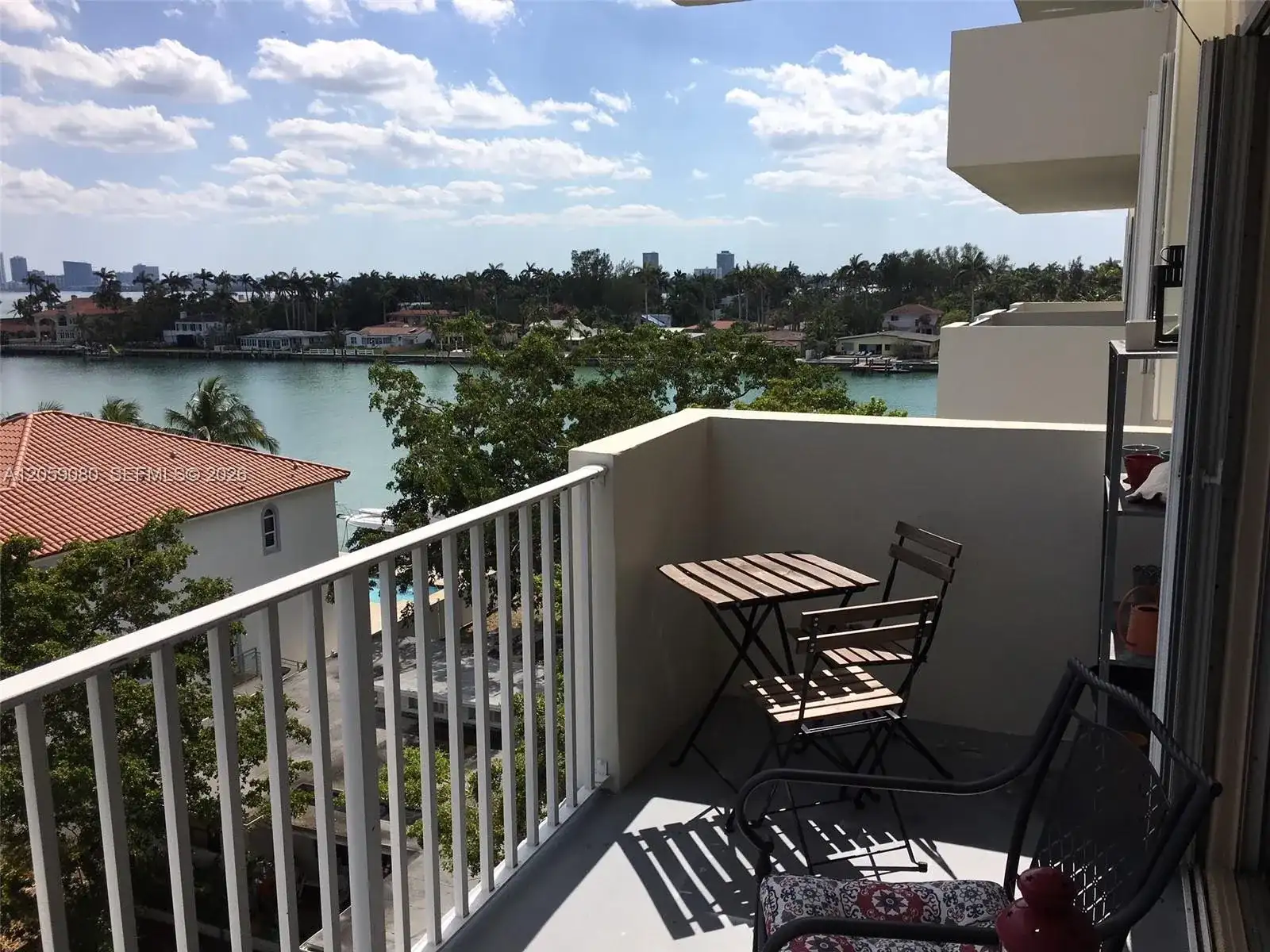 1455 N Treasure Dr # 6L, North Bay Village FL 33141 photo 3