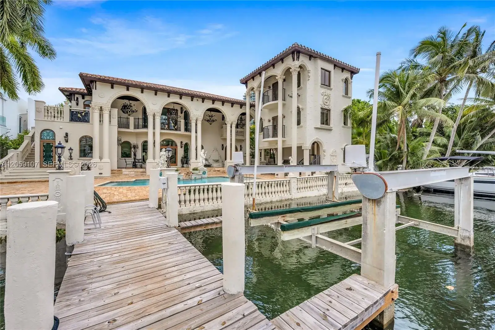 270 Atlantic Ave, Sunny Isles Beach FL 33160 photo 2