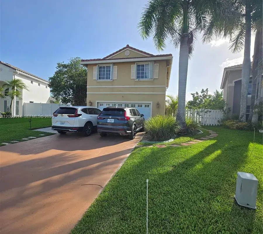 19130 NW 10th St, Pembroke Pines FL 33029