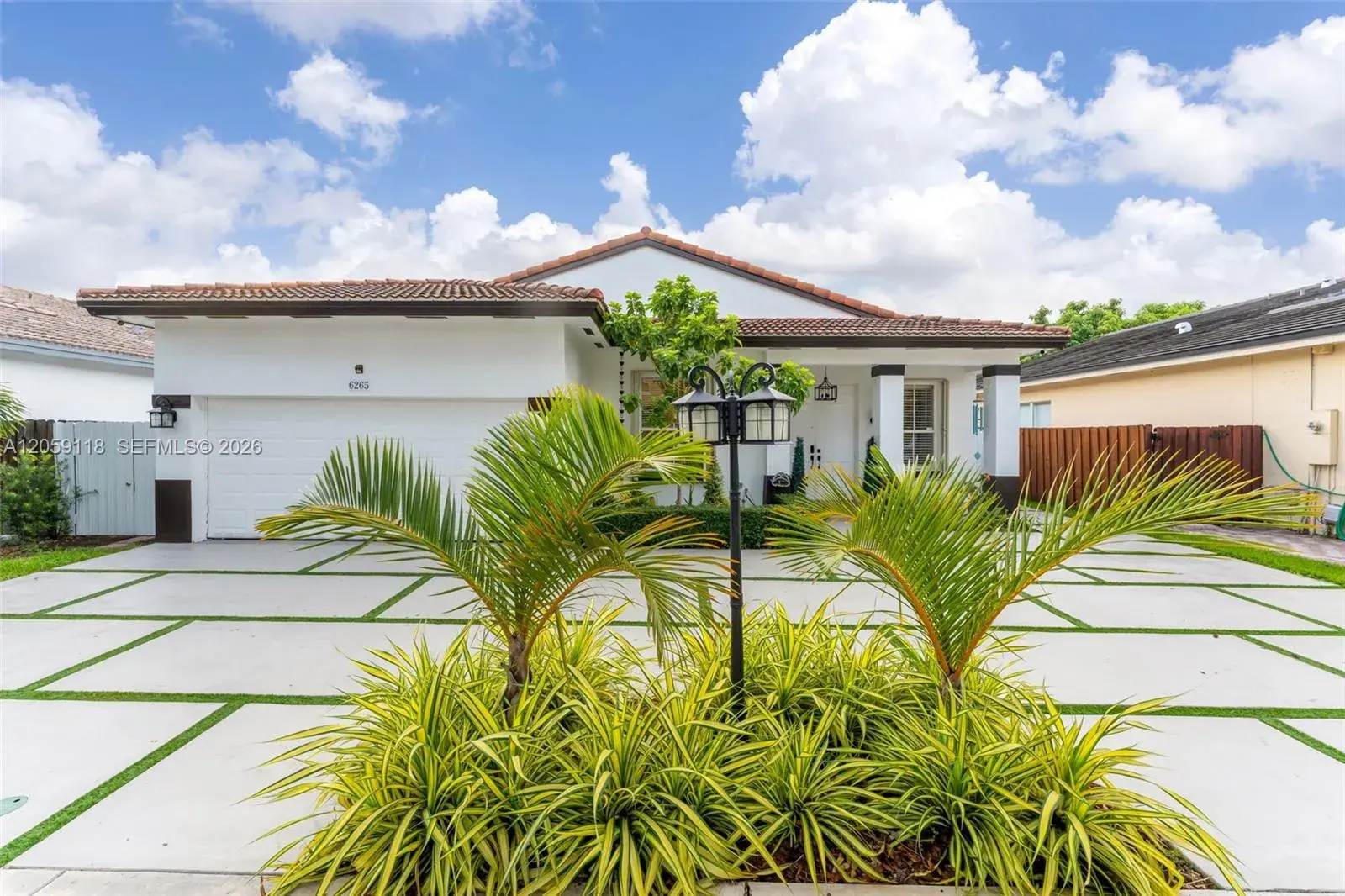 6265 SW 161st Pl, Miami FL 33193