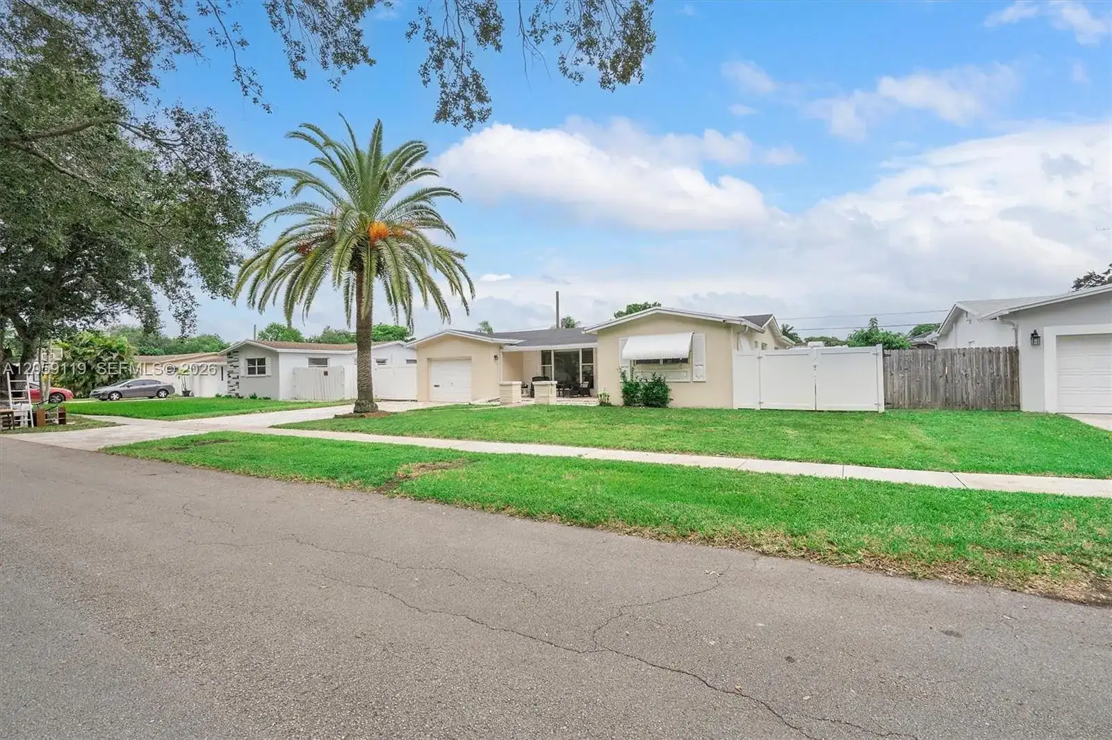 8963 SW 53rd St, Cooper City FL 33328 photo 3
