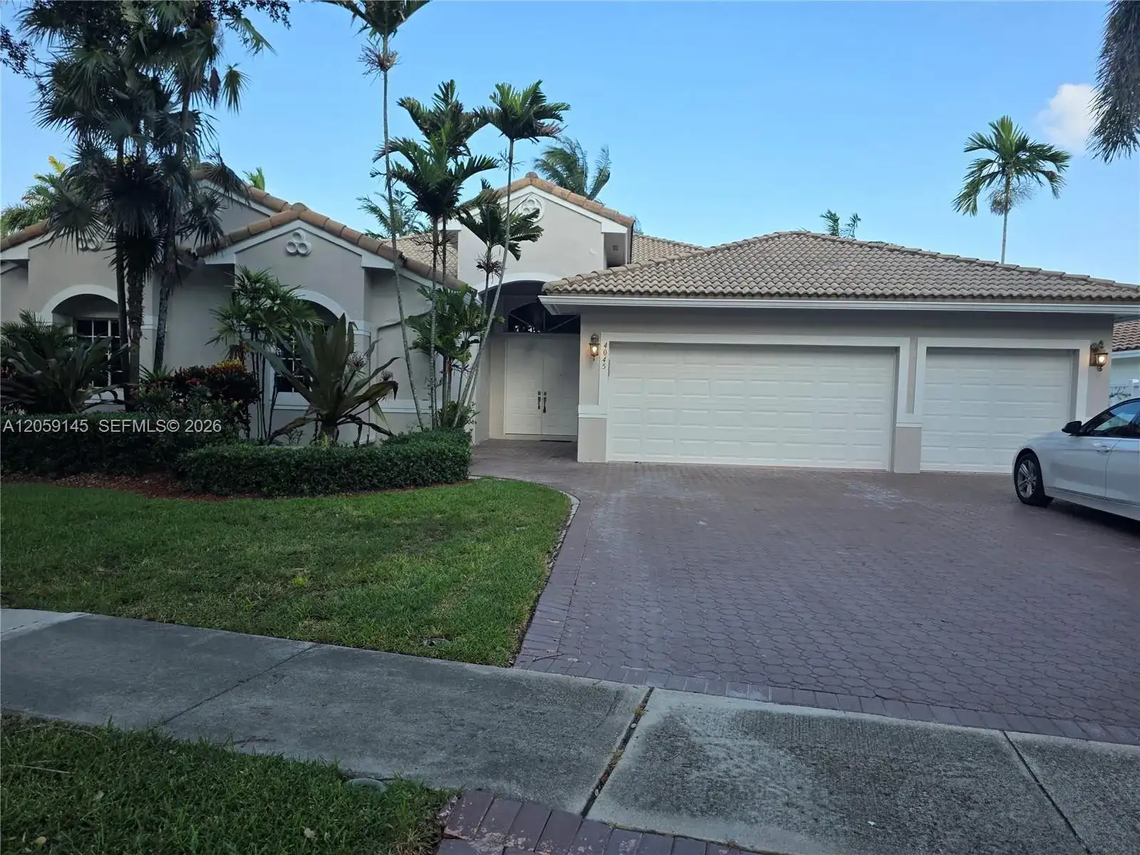 4045 SW 151st Ter, Miramar FL 33027 photo 3