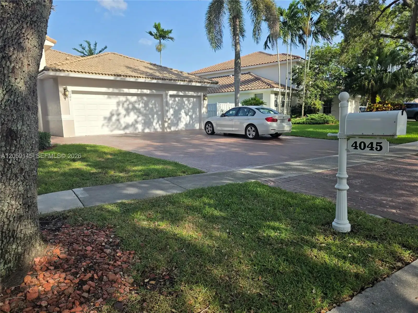 4045 SW 151st Ter, Miramar FL 33027 photo 4