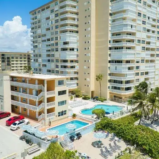 3401 NE 10th St, Pompano Beach FL 33062 photo 2