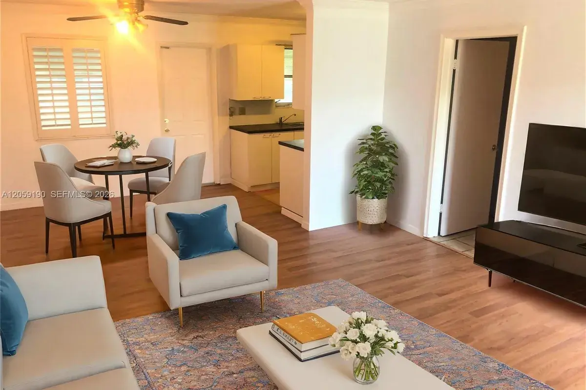 2236 Jackson St # 8, Hollywood FL 33020