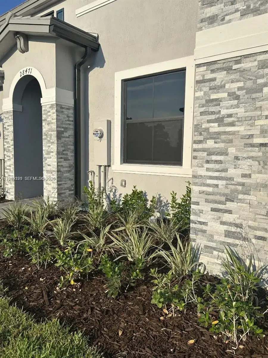 28481 SW 132nd Ct, Homestead FL 33033 photo 4