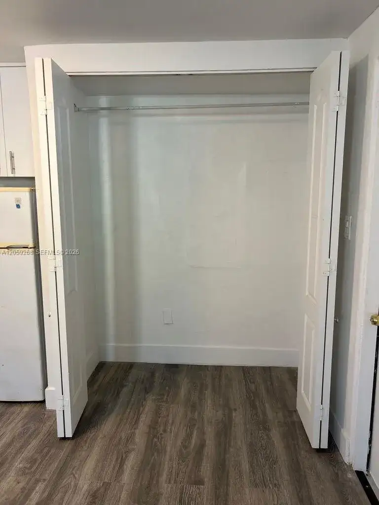 1999 NW 2nd St # 2, Miami FL 33125 photo 3