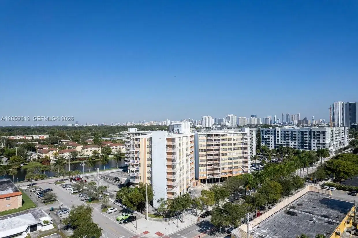 2025 NE 164th St # 1006, North Miami Beach FL 33162