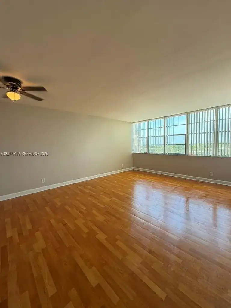 2025 NE 164th St # 1006, North Miami Beach FL 33162 photo 4
