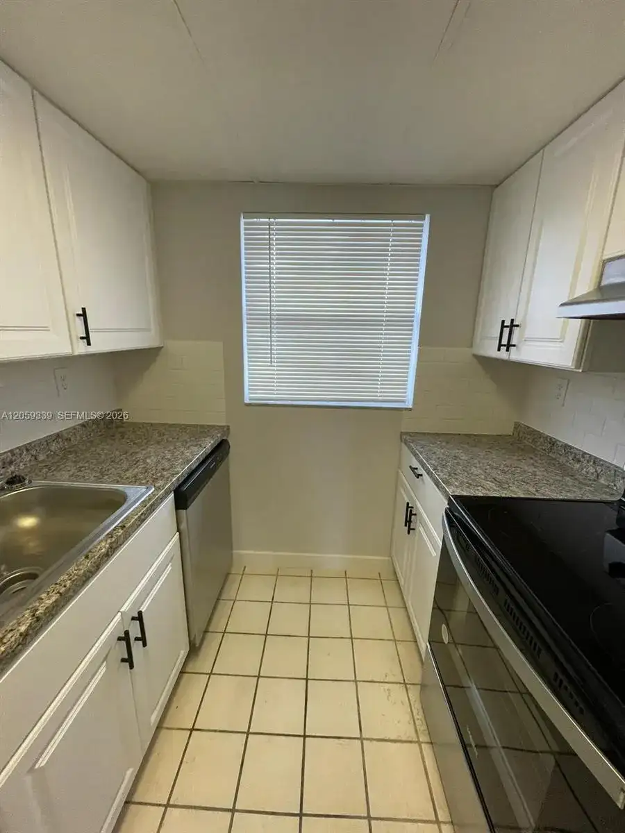 1926 Honour Road # 3, Orlando FL 32839 photo 4