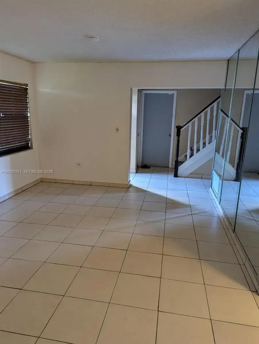 8380 S Missionwood Cir, Miramar FL 33025 photo 4