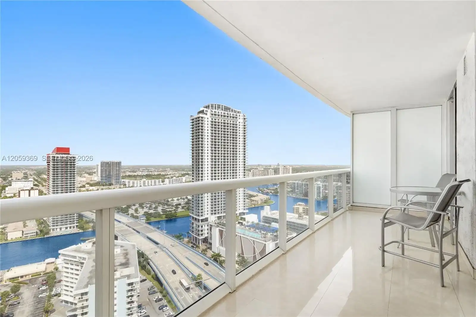 1800 S Ocean Dr # 3008, Hallandale Beach FL 33009