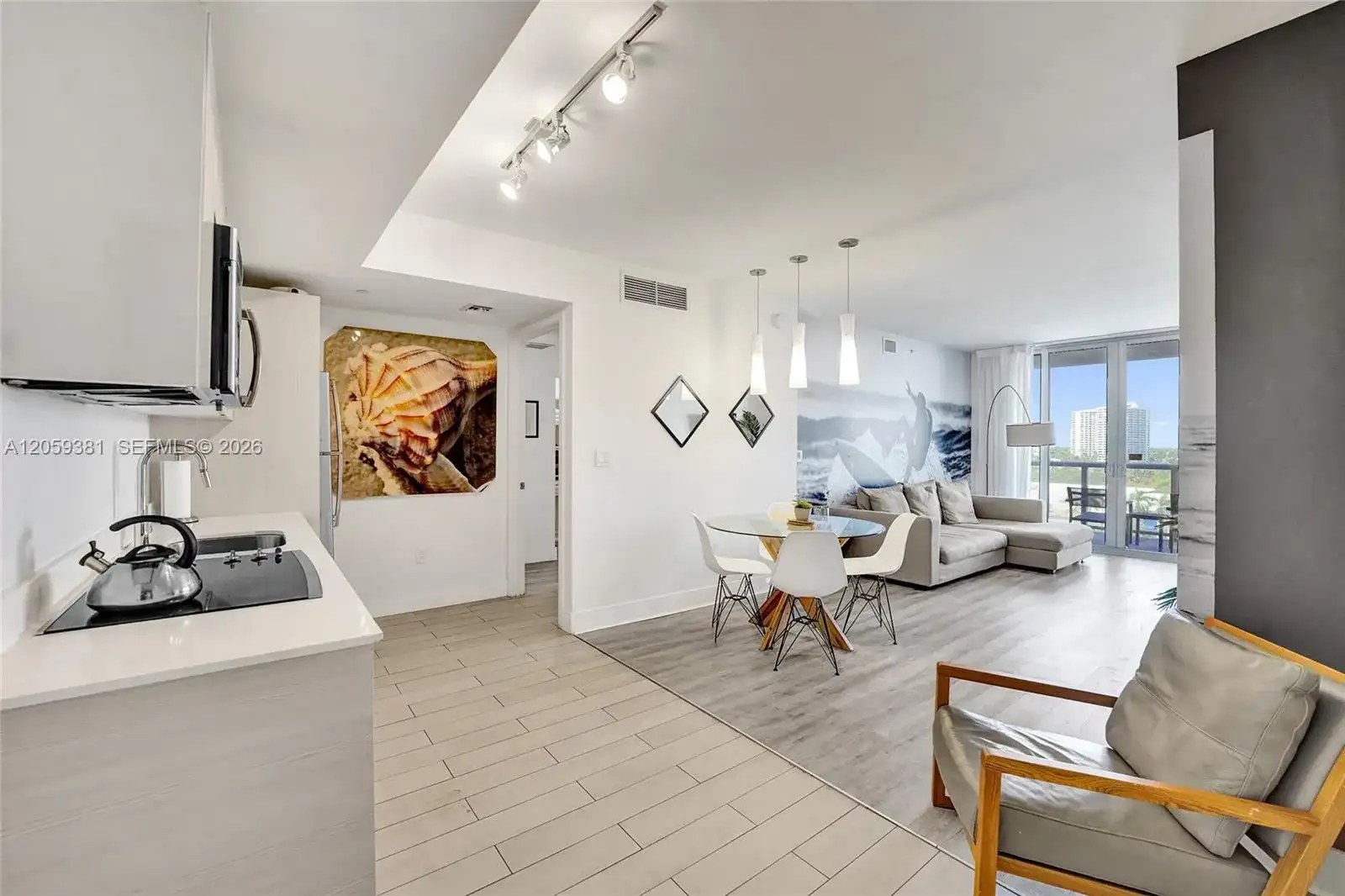 2602 E Hallandale Beach Blvd # R906, Hallandale Beach FL 33009