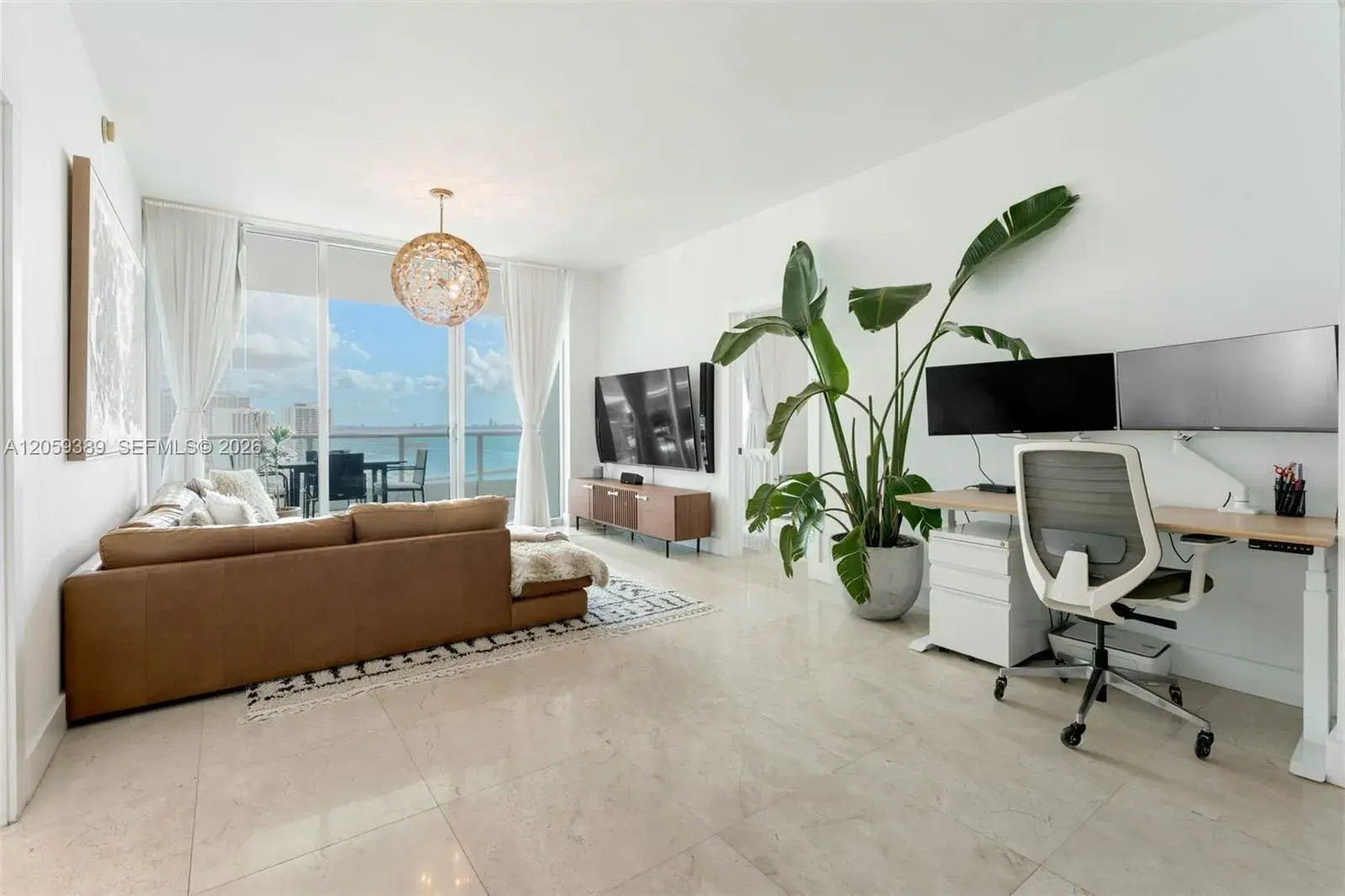 900 Biscayne Blvd # 2708, Miami FL 33132