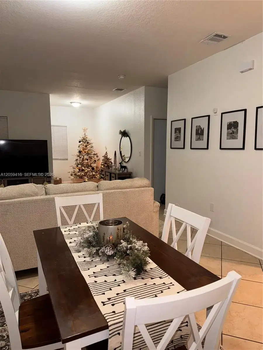3175 NE 4th St, Homestead FL 33033 photo 3