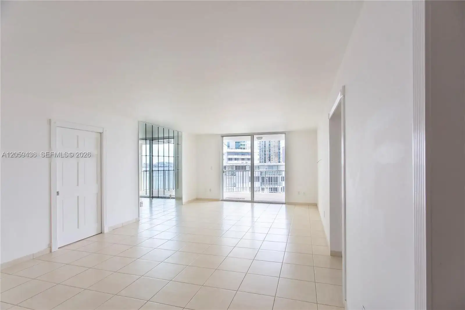 1420 Brickell Bay Dr # 1604B, Miami FL 33131 photo 5