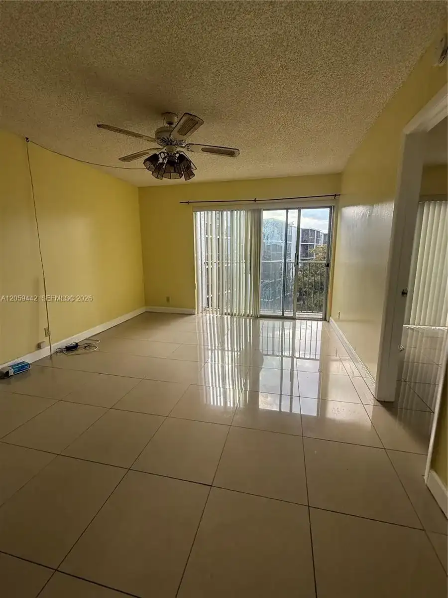 8740 N Sherman Cir # 402, Miramar FL 33025
