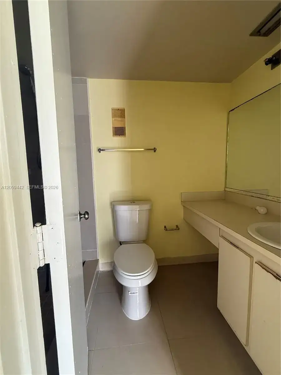 8740 N Sherman Cir # 402, Miramar FL 33025 photo 2