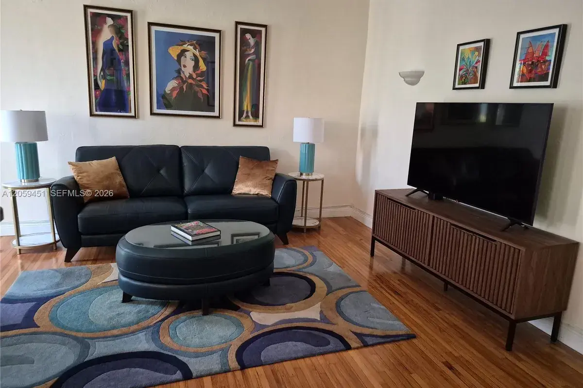 659 Meridian Ave # 14, Miami Beach FL 33139