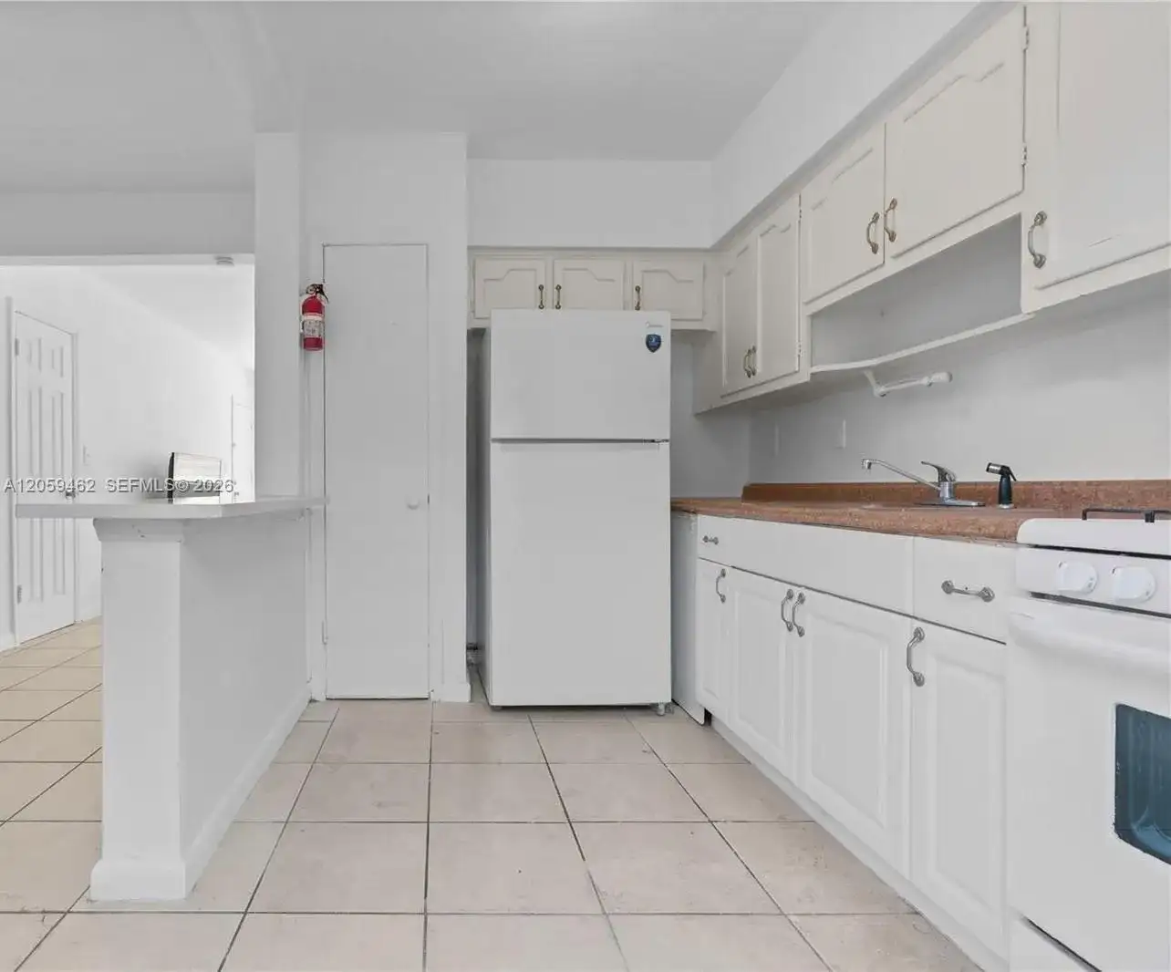 744 85th St # 3, Miami Beach FL 33141 photo 4