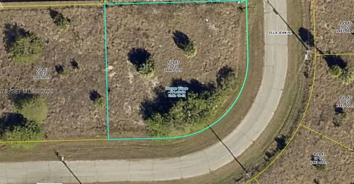 518 Ella Jean Pl, La Belle FL 33935