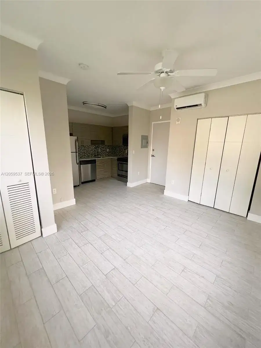 115 Menores Ave # 12, Coral Gables FL 33134 photo 2