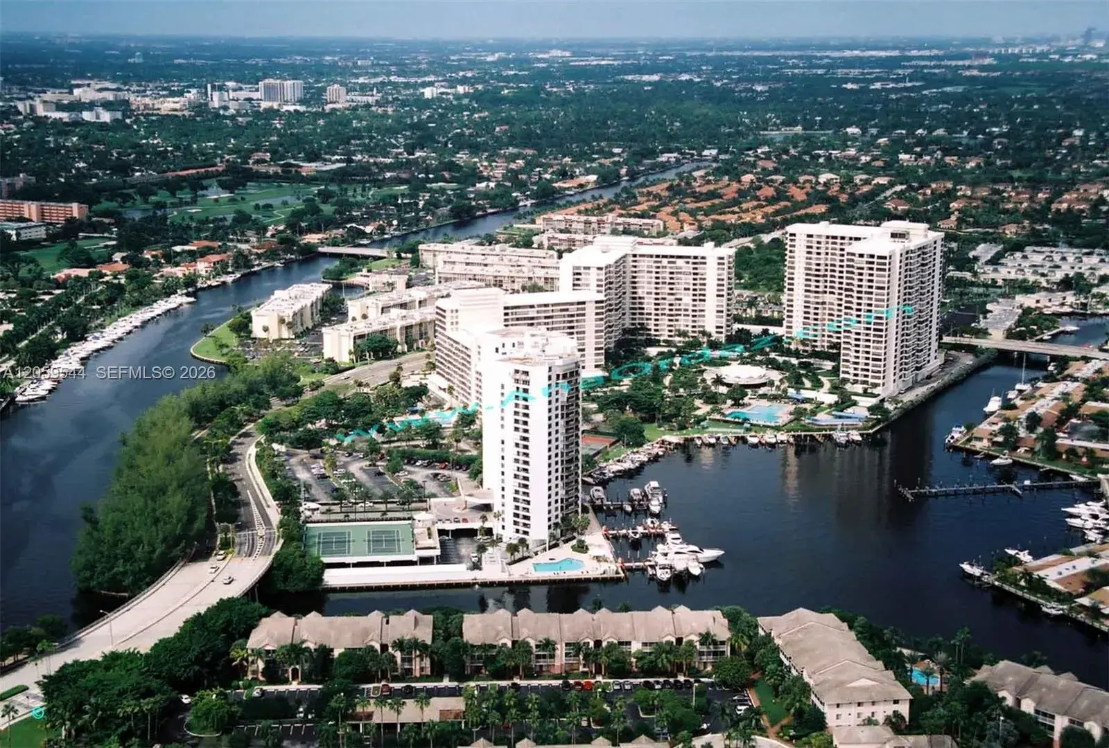 2500 Parkview Dr # 1804, Hallandale Beach FL 33009
