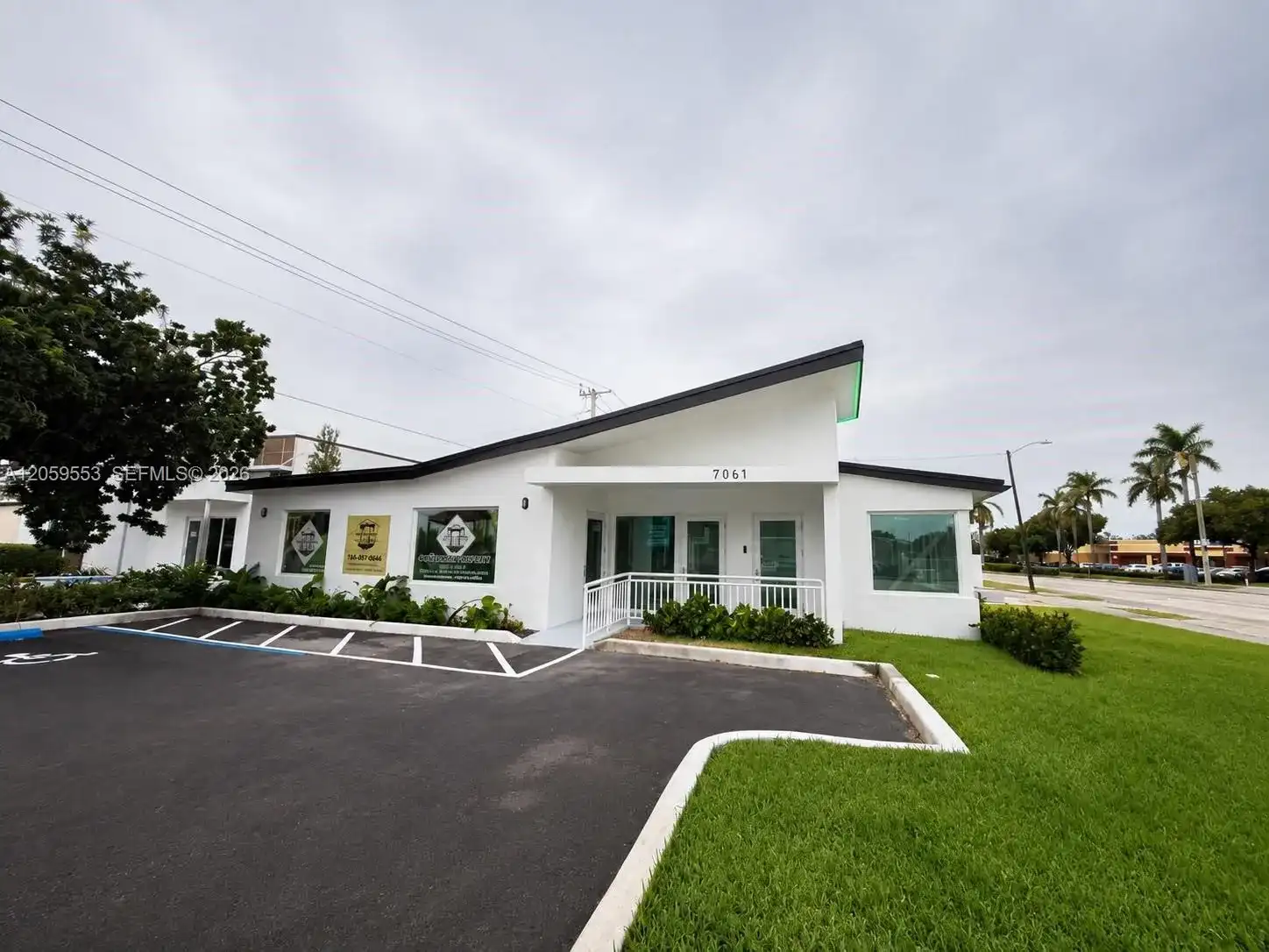 7061 Taft St # B, Hollywood FL 33024