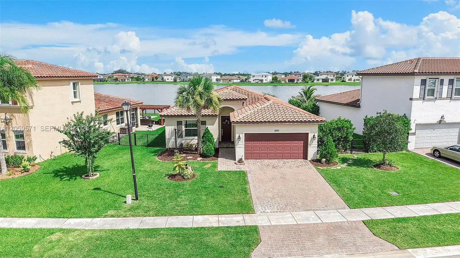 8341 NW Greenbank Cir, Port St. Lucie FL 34987 photo 4