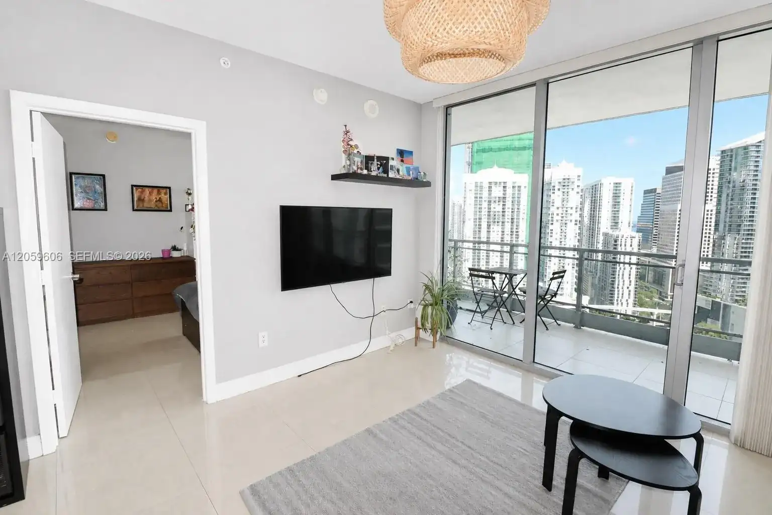 90 SW 3rd St # 3212, Miami FL 33130 photo 3