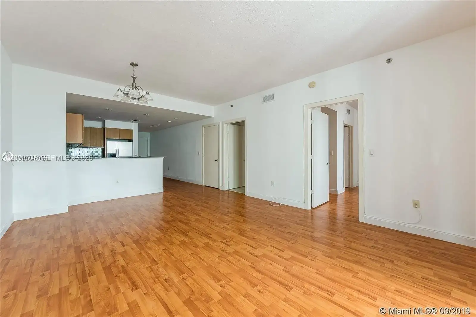 1060 Brickell Avenue # 2315, Miami FL 33131 photo 2